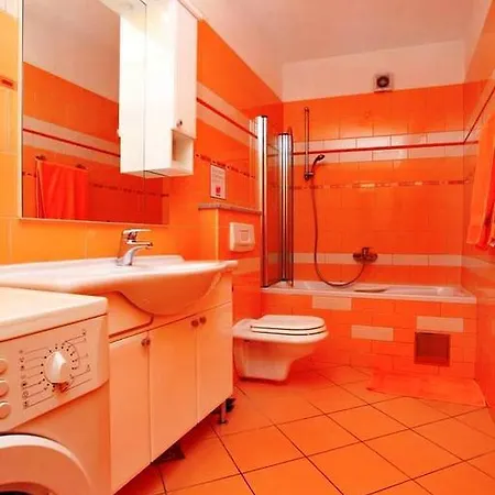 Apartman Tina *